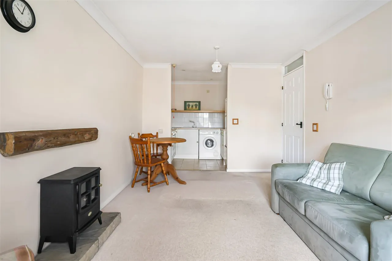 Farmadne House, Saffron Walden, CB11, photo 4