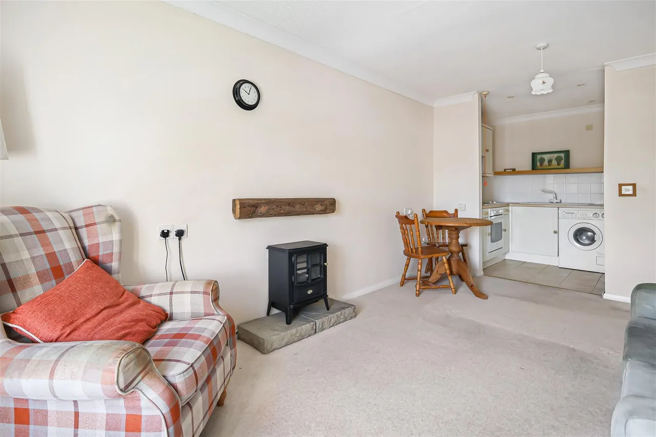 Farmadne House, Saffron Walden, CB11, photo 2