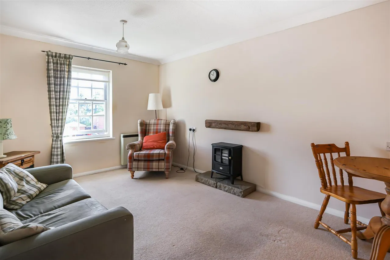 Farmadne House, Saffron Walden, CB11, photo 3
