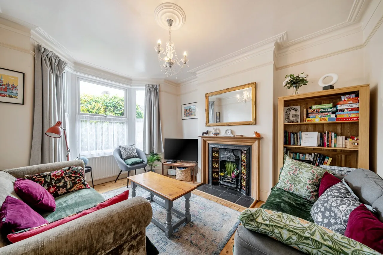 Howarth Road, SE2, photo 2