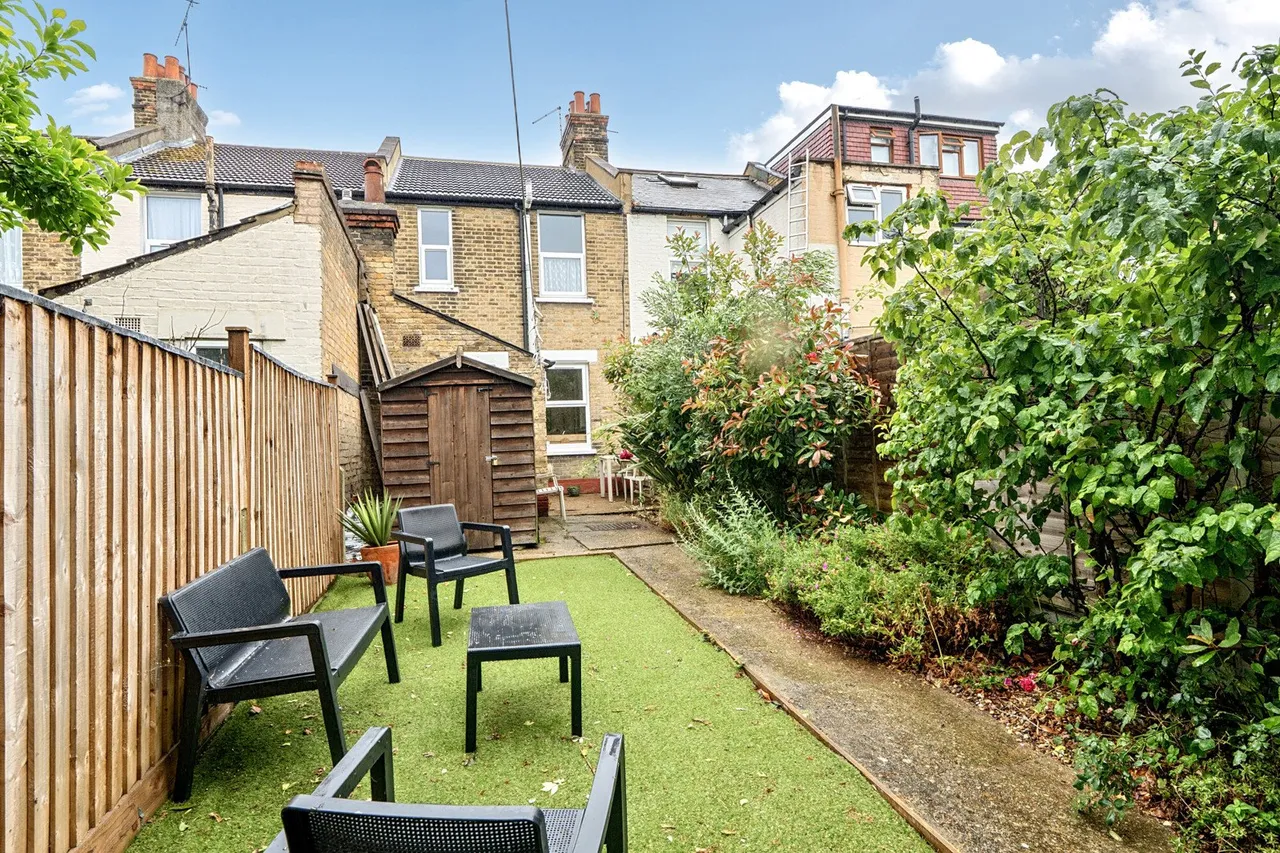 Howarth Road, SE2, photo 11