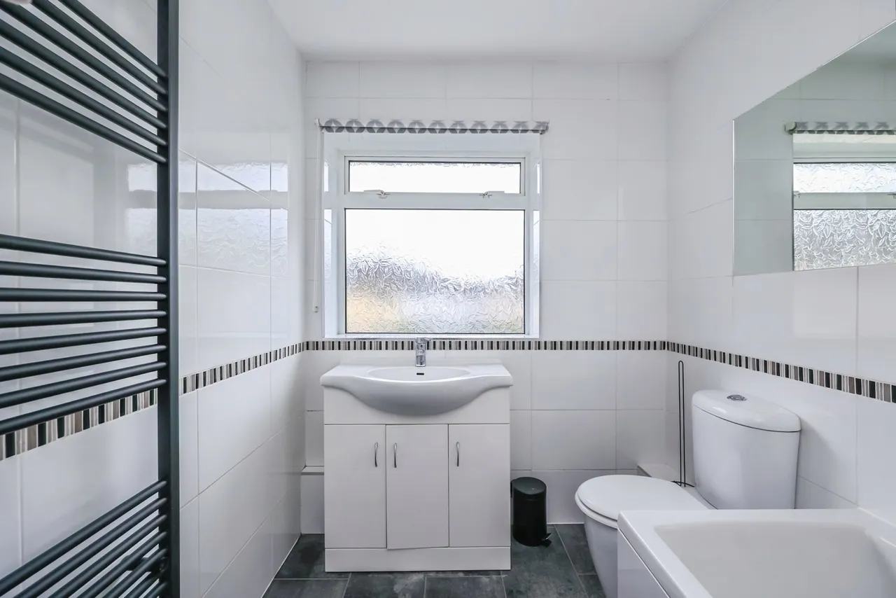 Bransdale Road, Nottingham, Nottinghamshire, NG11, photo 12