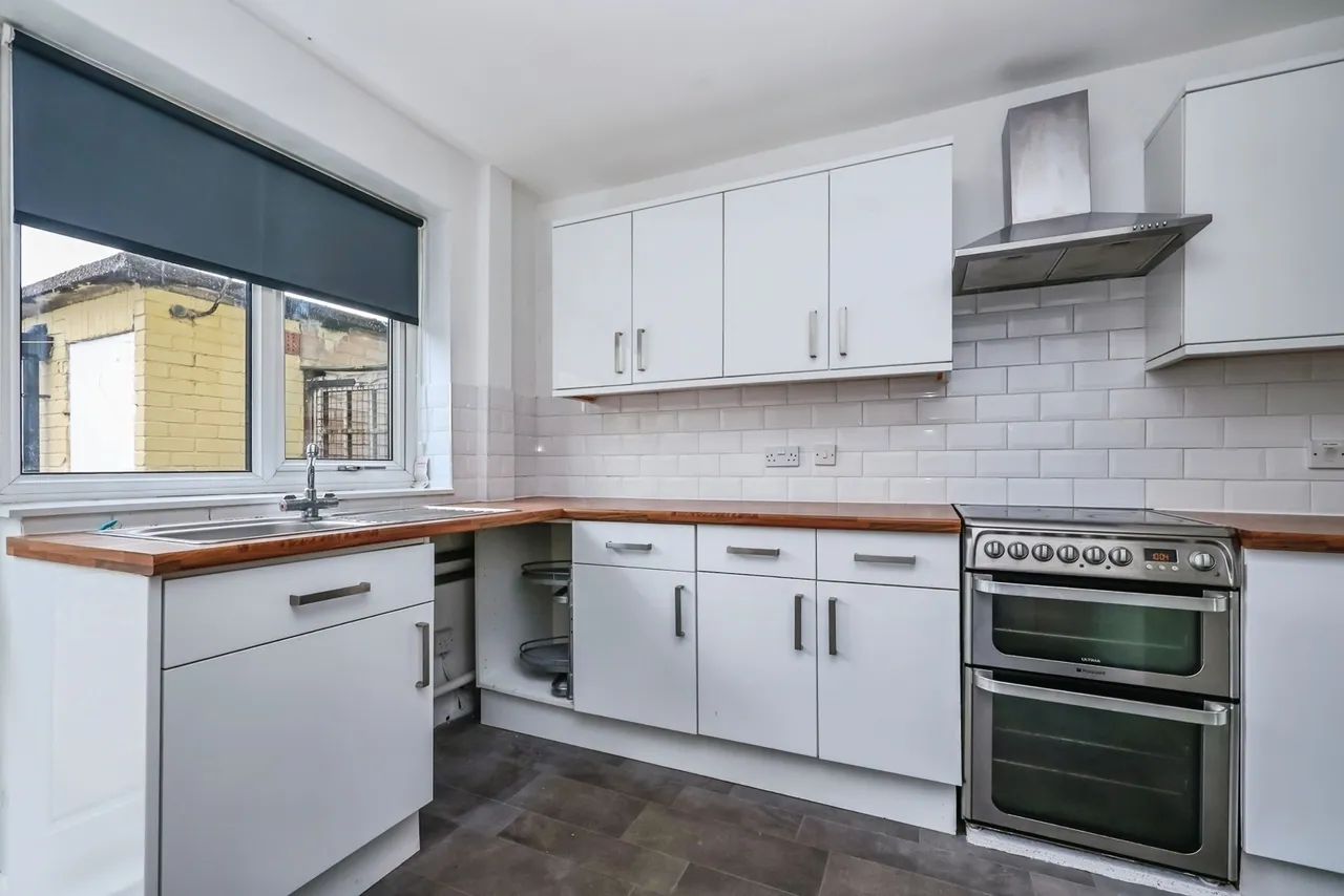 Bransdale Road, Nottingham, Nottinghamshire, NG11, photo 7