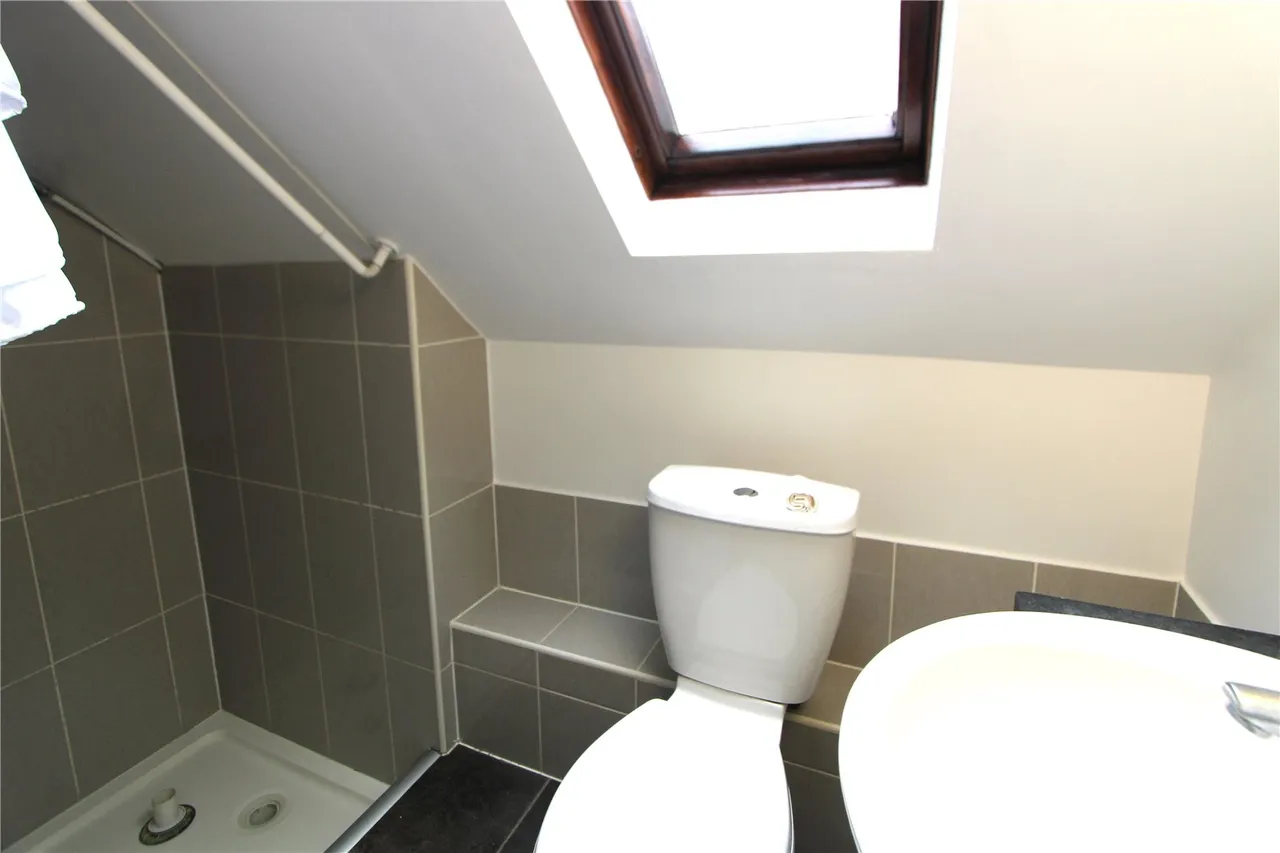 Station Road, Liss, GU33, photo 7