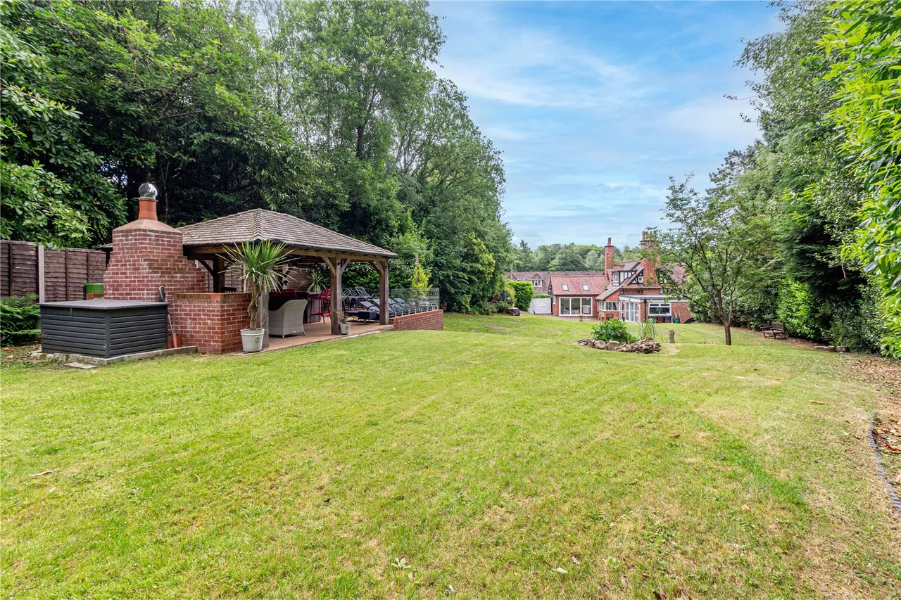 Brookhouse Road, Barnt Green, Birmingham, Worcestershire, B45 8JR, photo 21