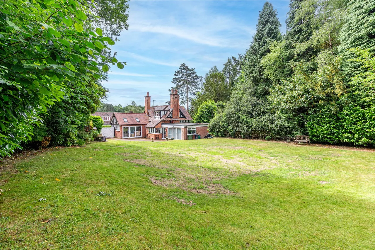 Brookhouse Road, Barnt Green, Birmingham, Worcestershire, B45 8JR, photo 24