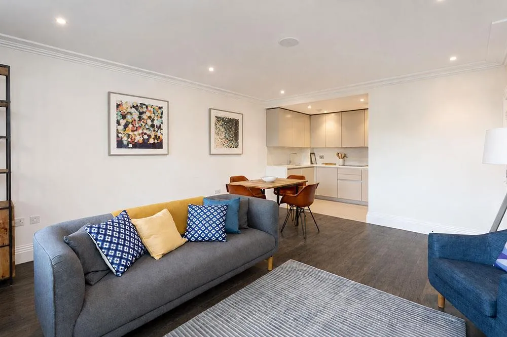2 bed flat to rent, Baker Street, Marylebone, NW1