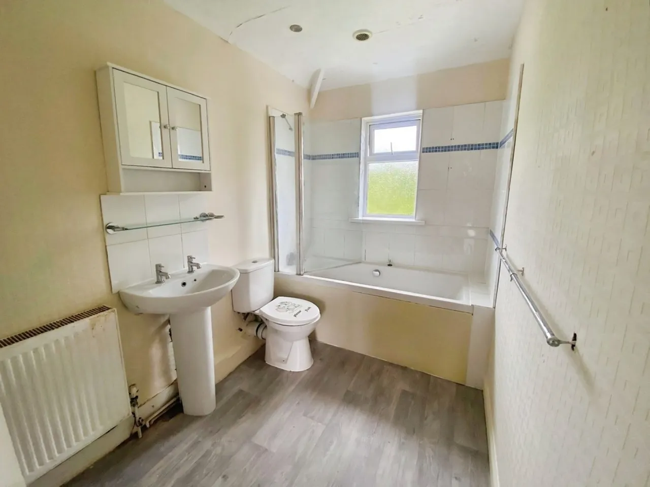 Beeston Road, Newark, Notts, photo 4