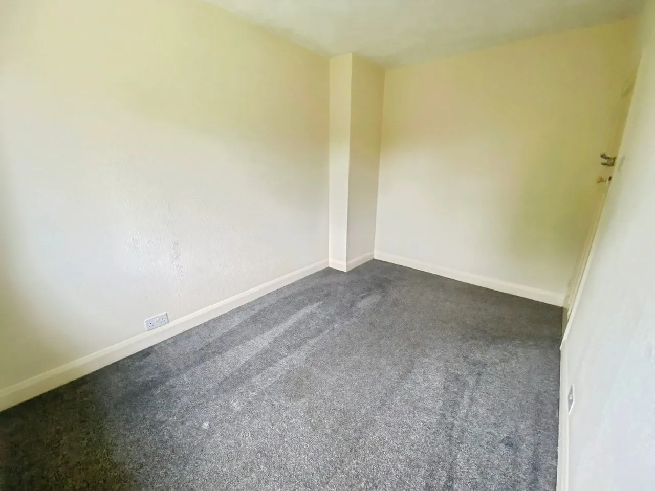 Beeston Road, Newark, Notts, photo 12