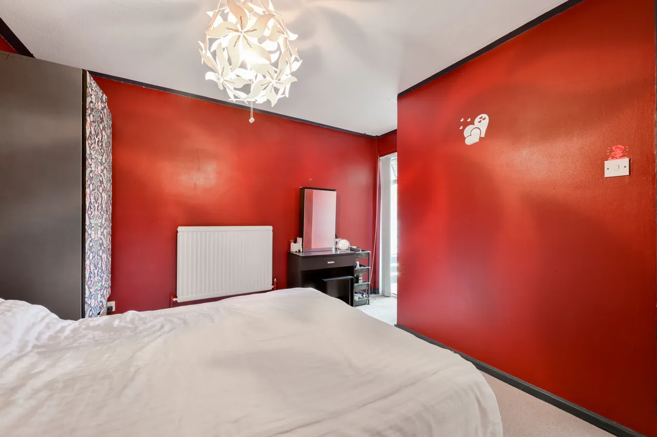 London, W7, photo 9