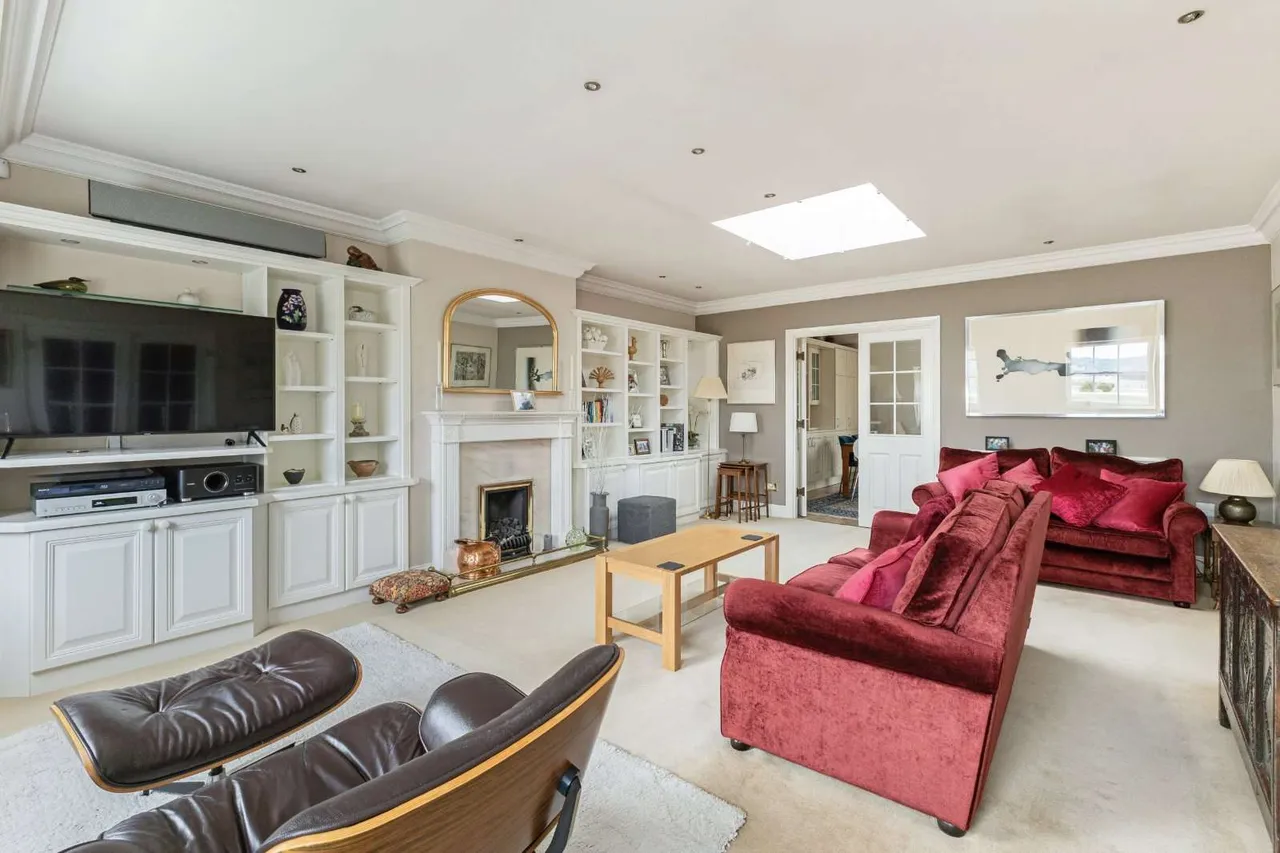 The Broad Walk, Imperial Square, Cheltenham, Gloucestershire, GL50 1QG, photo 5