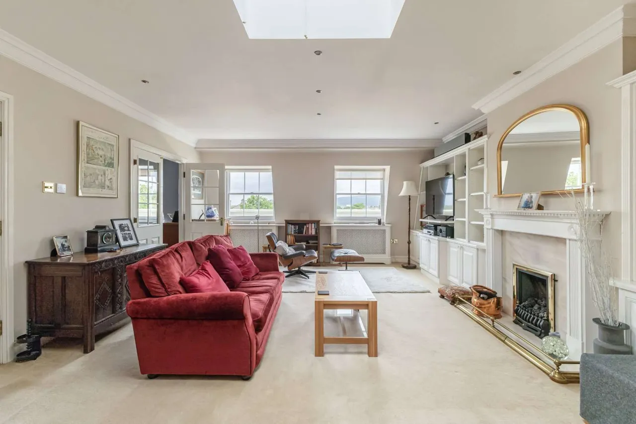 The Broad Walk, Imperial Square, Cheltenham, Gloucestershire, GL50 1QG, photo 2