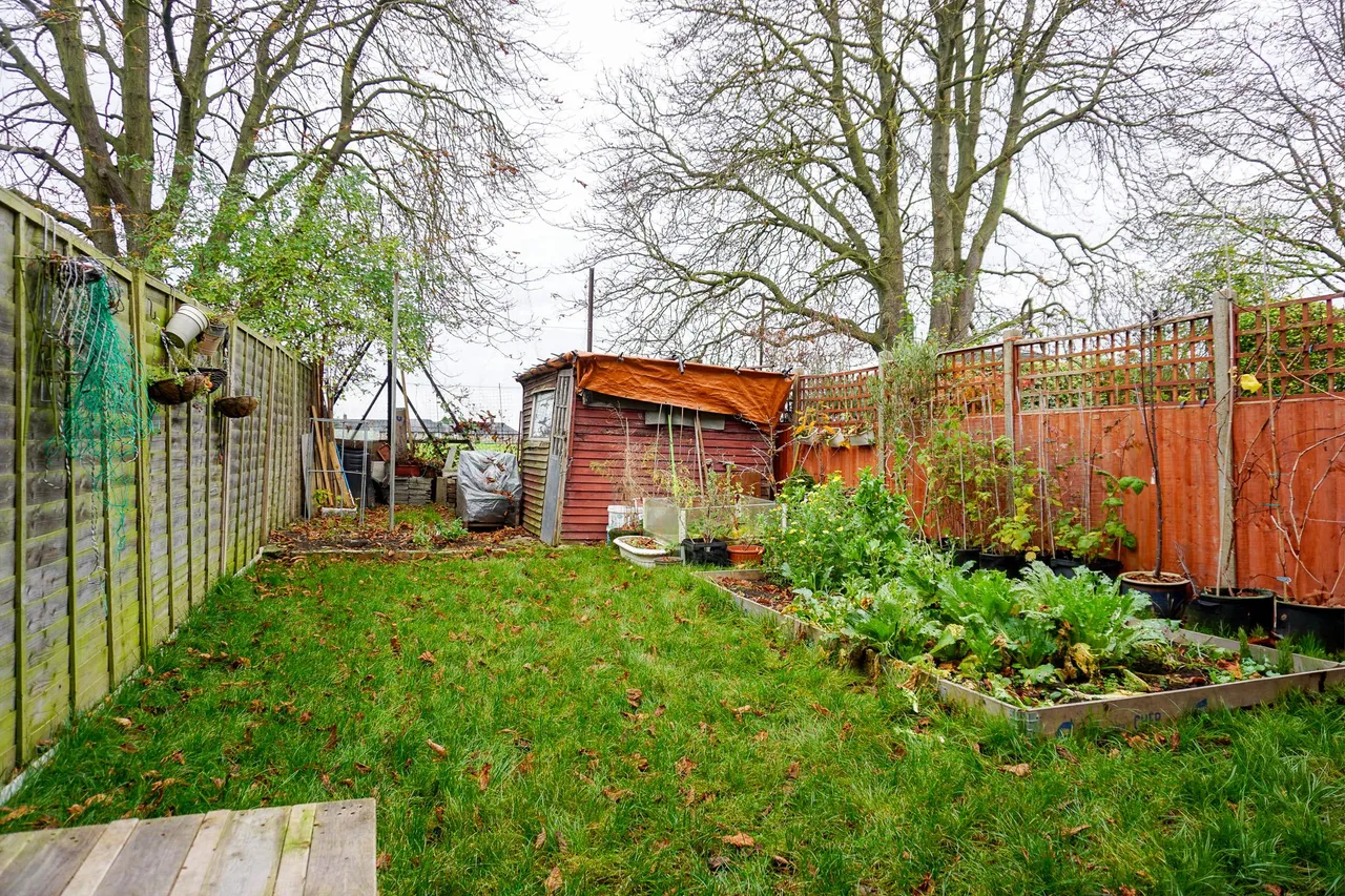 Green Lane, Morden, SM4, photo 17