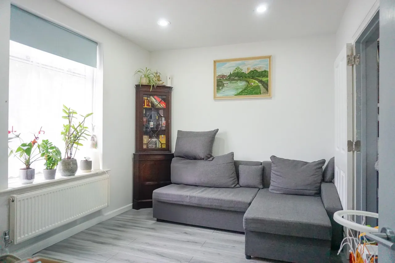3 bed house for sale, Green Lane, Morden, SM4