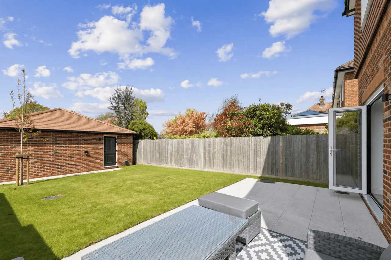 Greenacres Park, Storrington, RH20, photo 11