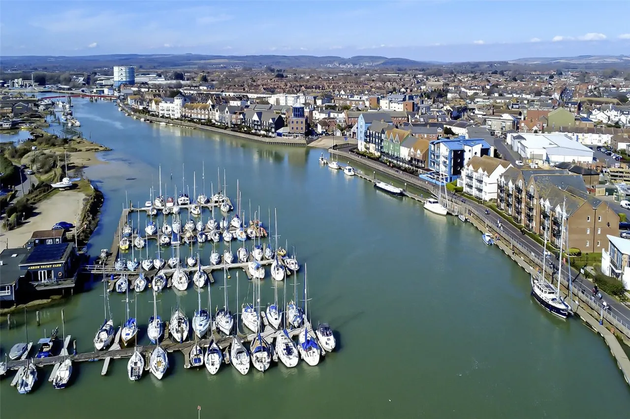 Littlehampton, BN17, photo 25