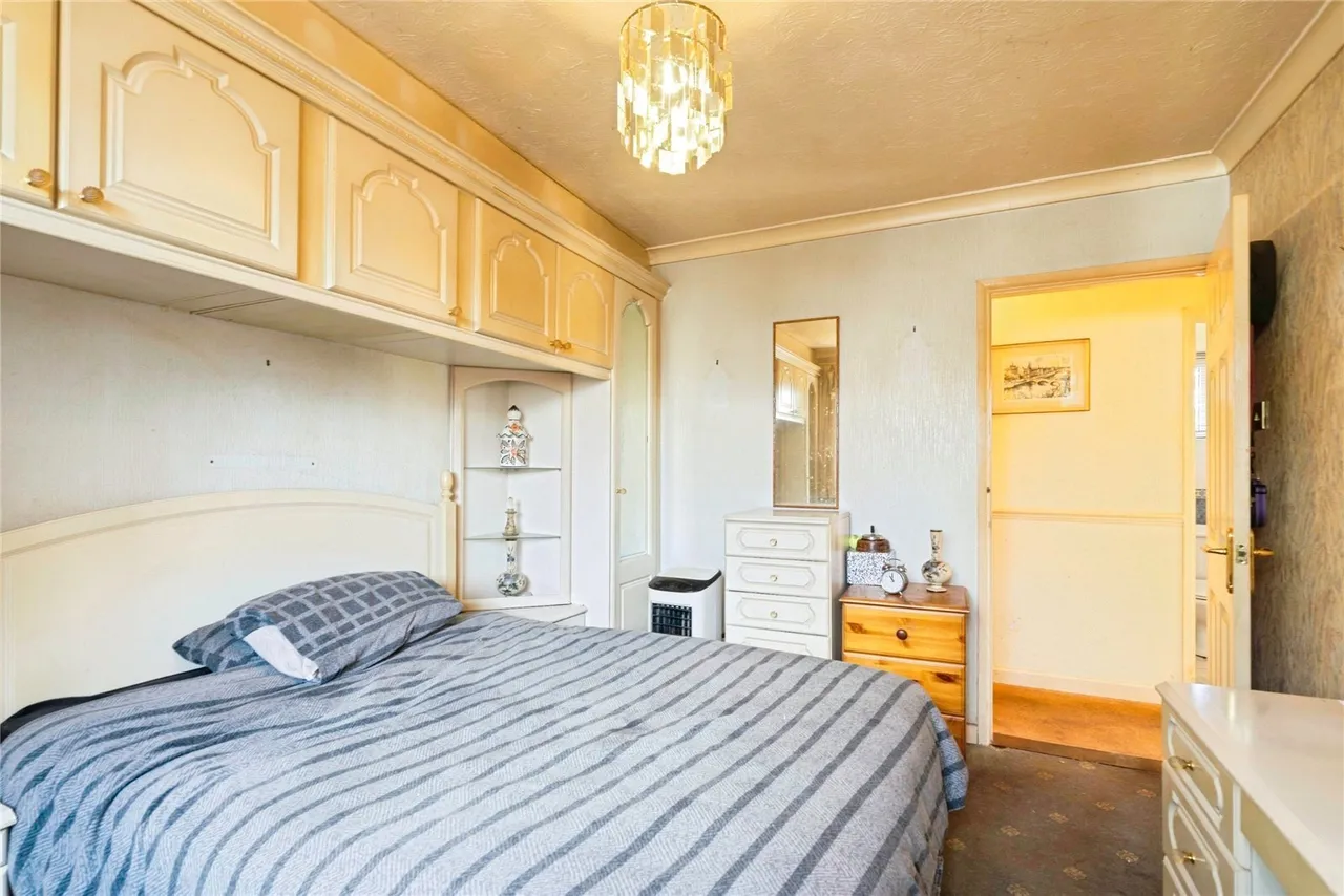 Manor Road, Selsey, PO20, photo 14