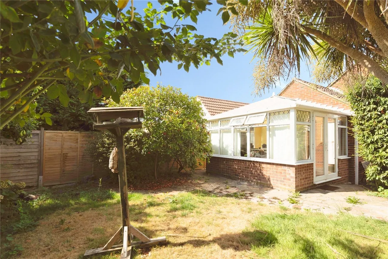 Manor Road, Selsey, PO20, photo 5