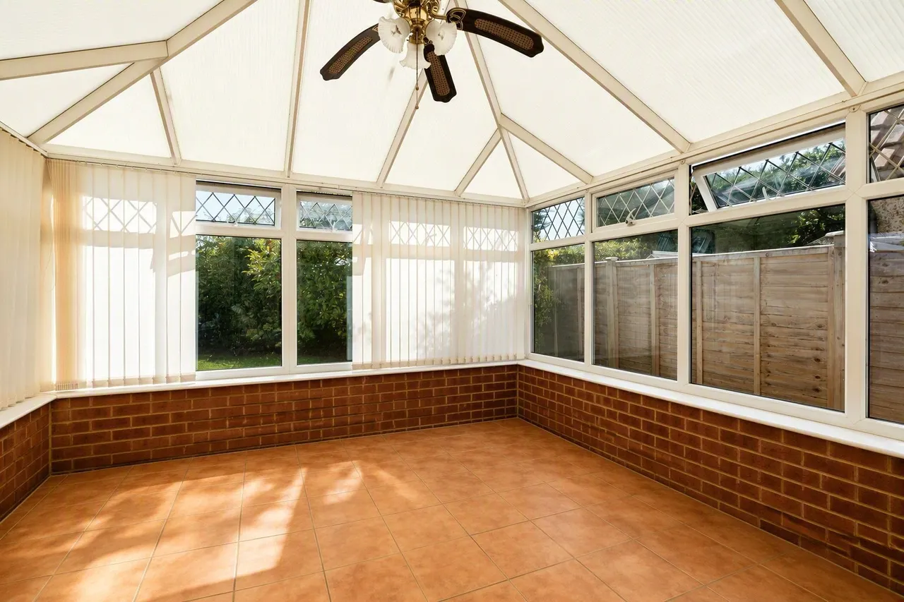 Manor Road, Selsey, PO20, photo 4