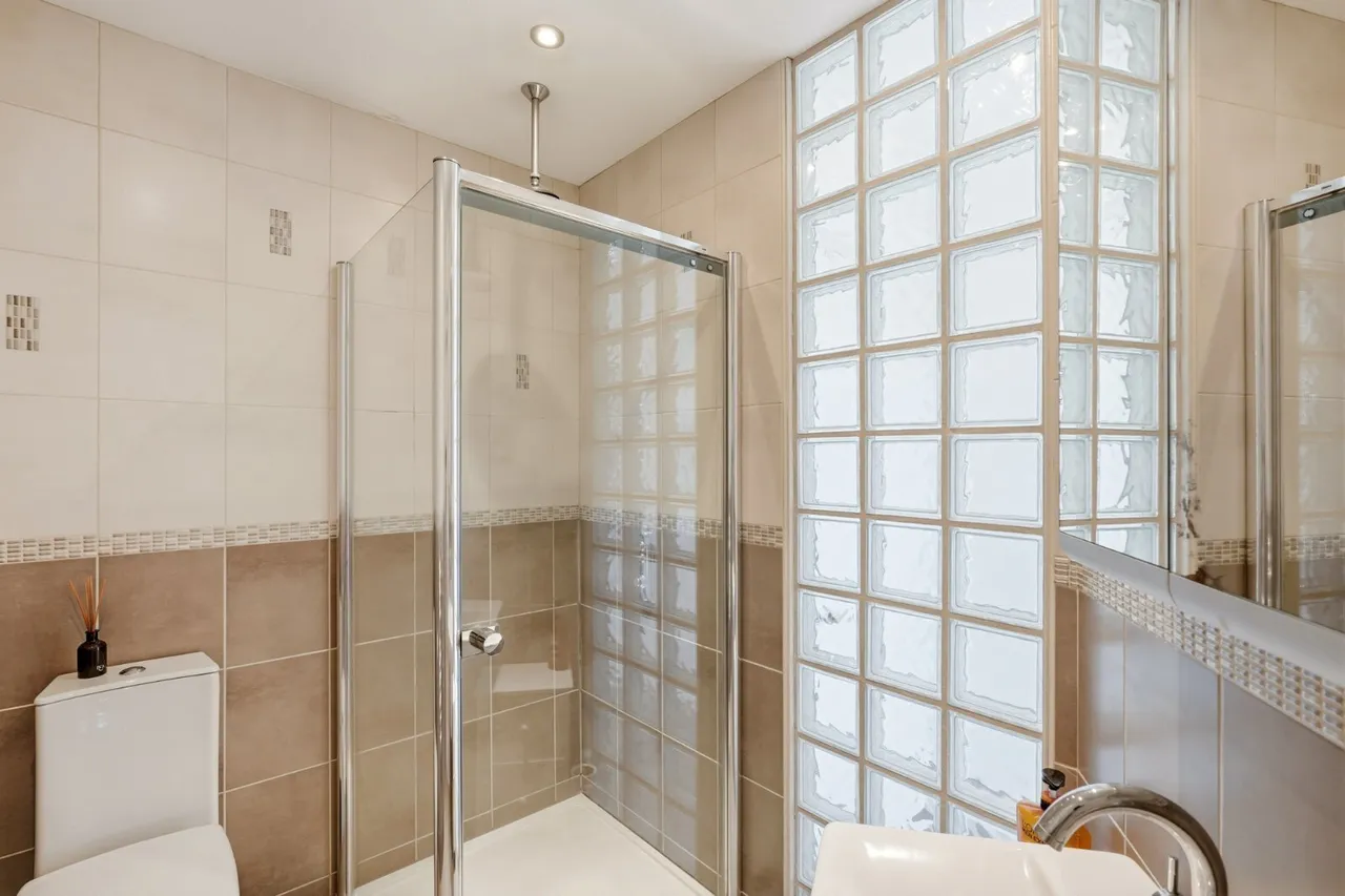 Elianore Road, Lexden, CO3, photo 17