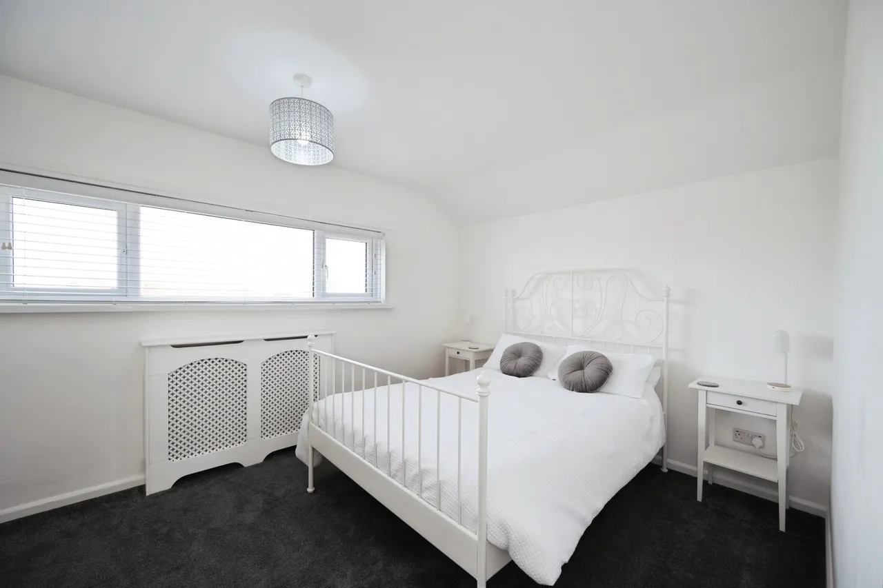 Sidlesham Close, Hayling Island, PO11, photo 8