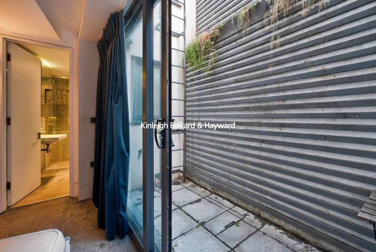 Roger Street, Clerkenwell, WC1N, photo 9
