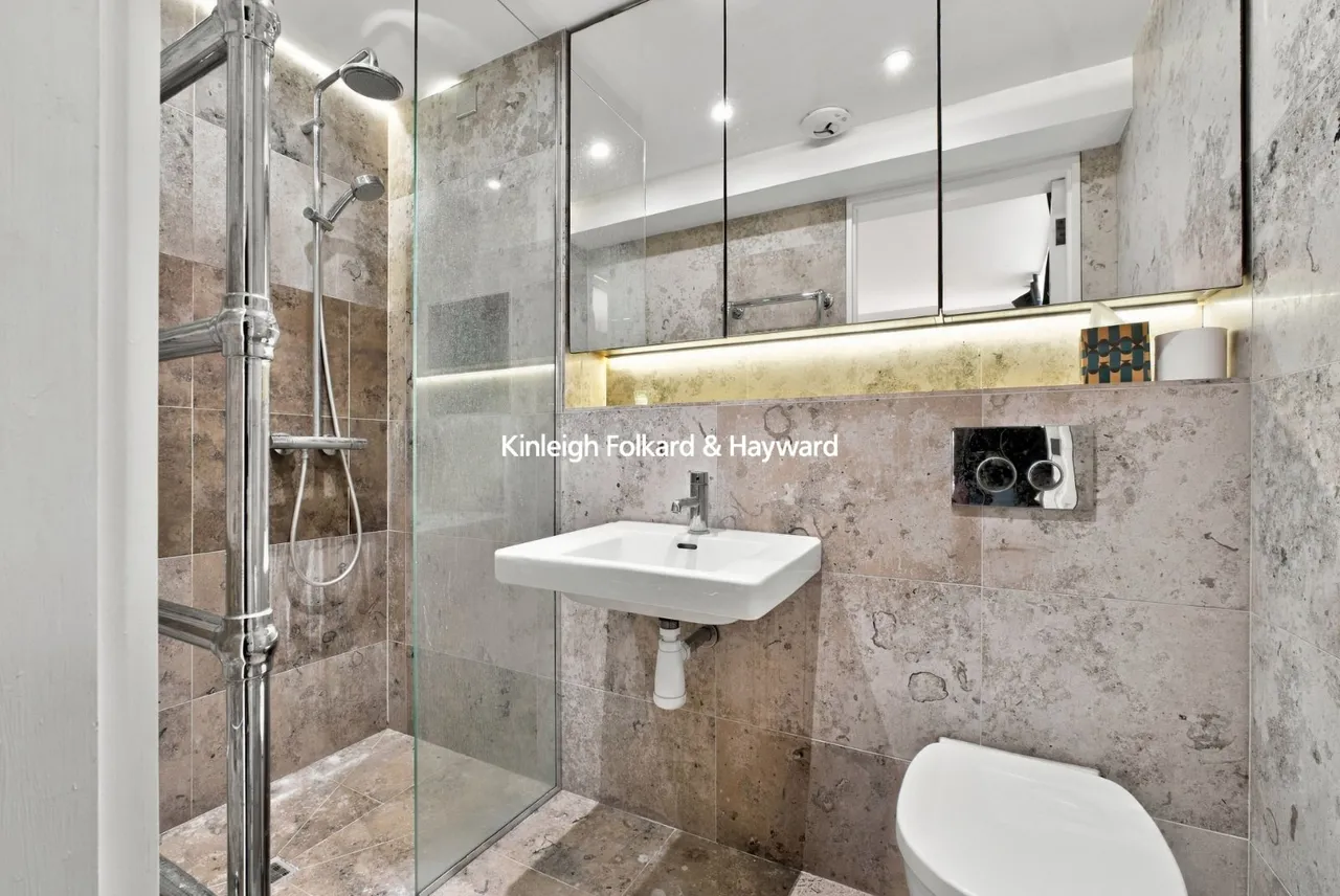 Roger Street, Clerkenwell, WC1N, photo 8