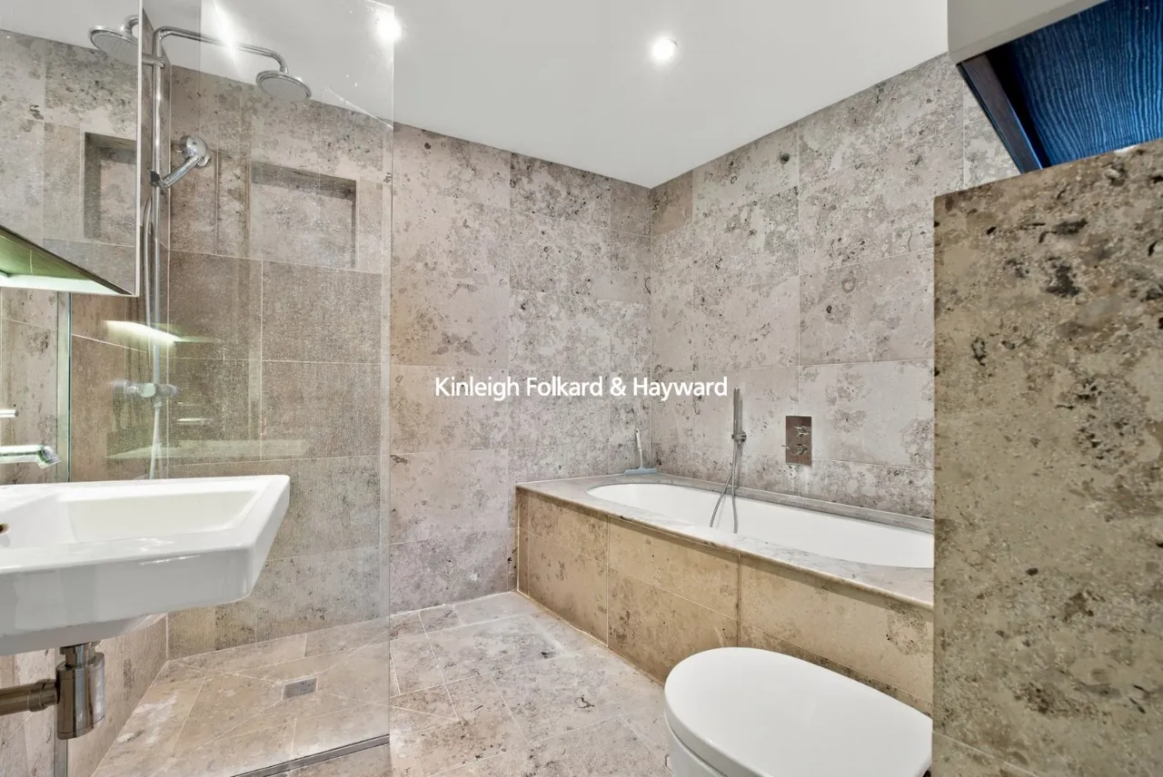 Roger Street, Clerkenwell, WC1N, photo 10