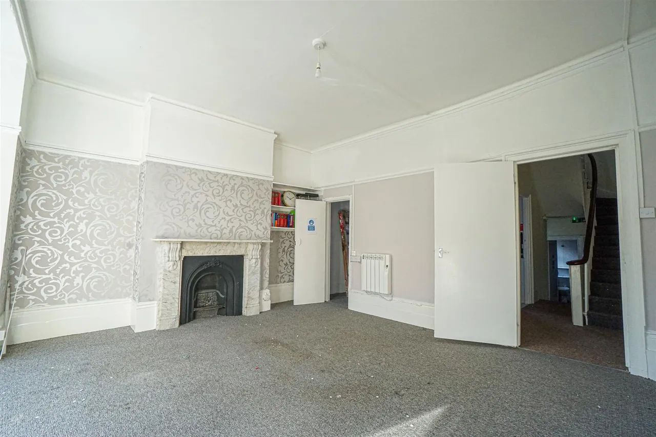 Cambridge Road, Hastings, photo 16