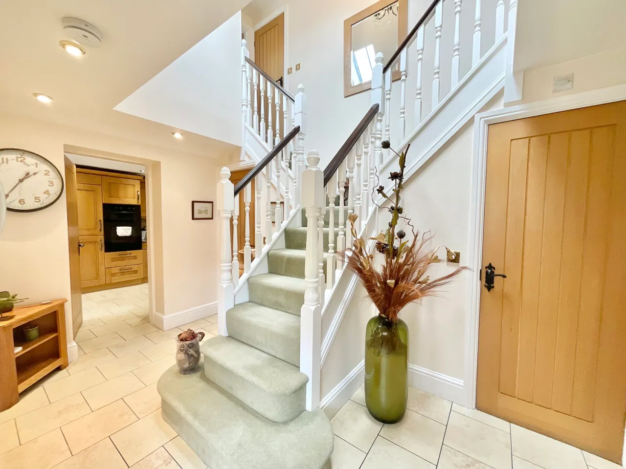 Richards Court, Bednall, ST17, photo 14