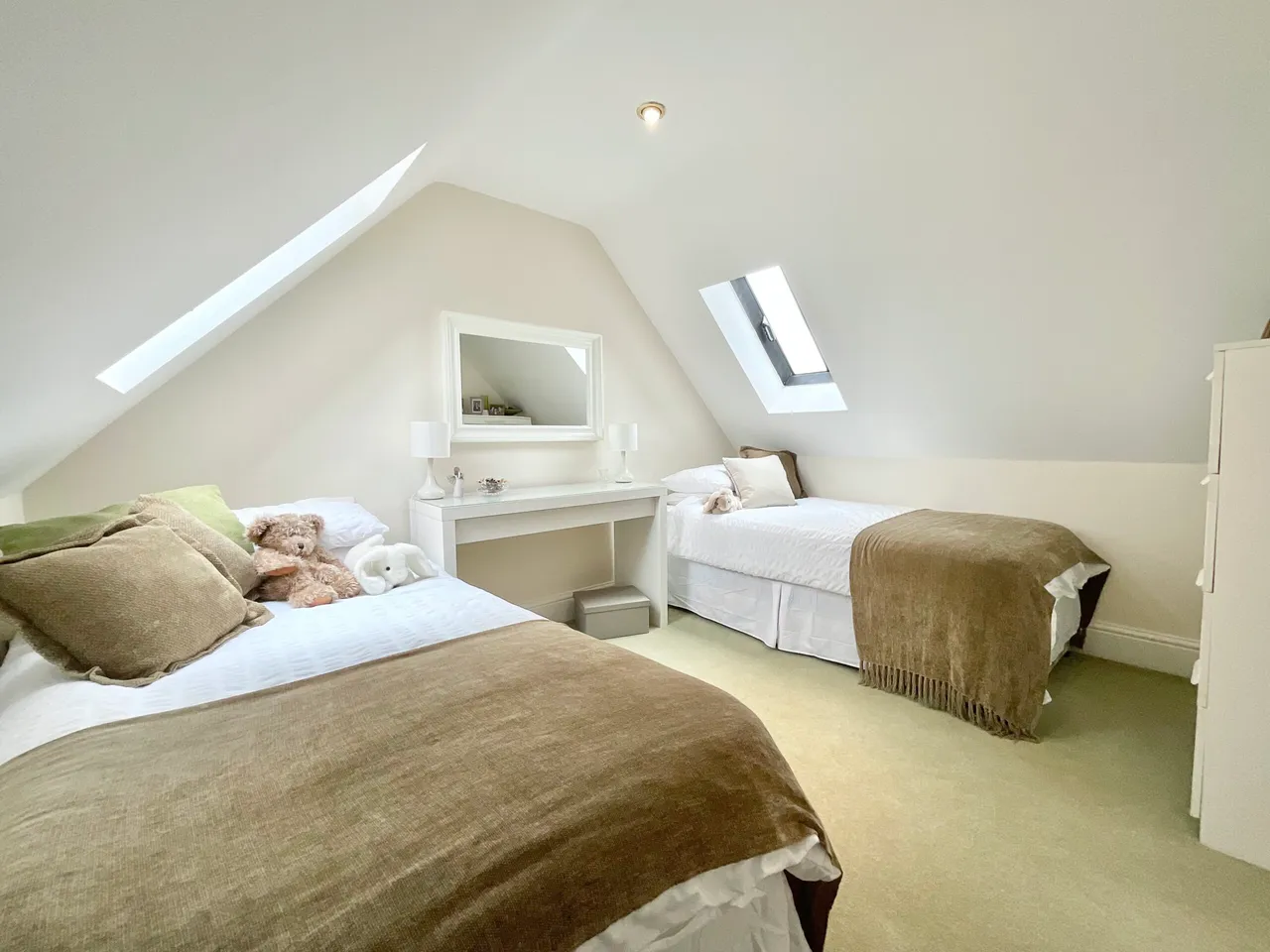 Richards Court, Bednall, ST17, photo 12