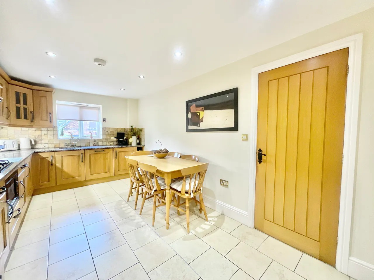 Richards Court, Bednall, ST17, photo 16