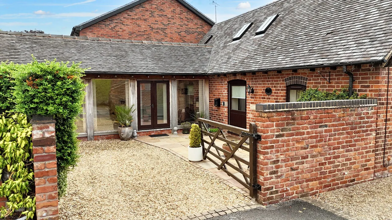 Richards Court, Bednall, ST17, photo 28