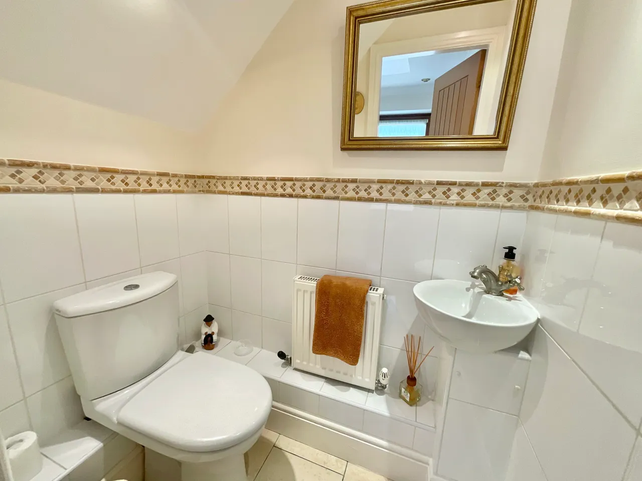 Richards Court, Bednall, ST17, photo 24