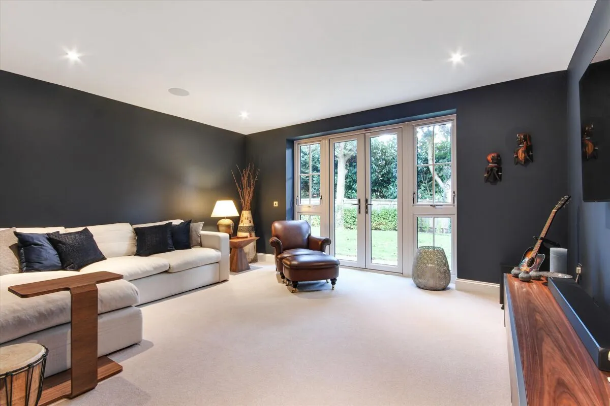 High Street, Chipstead, TN13, photo 15