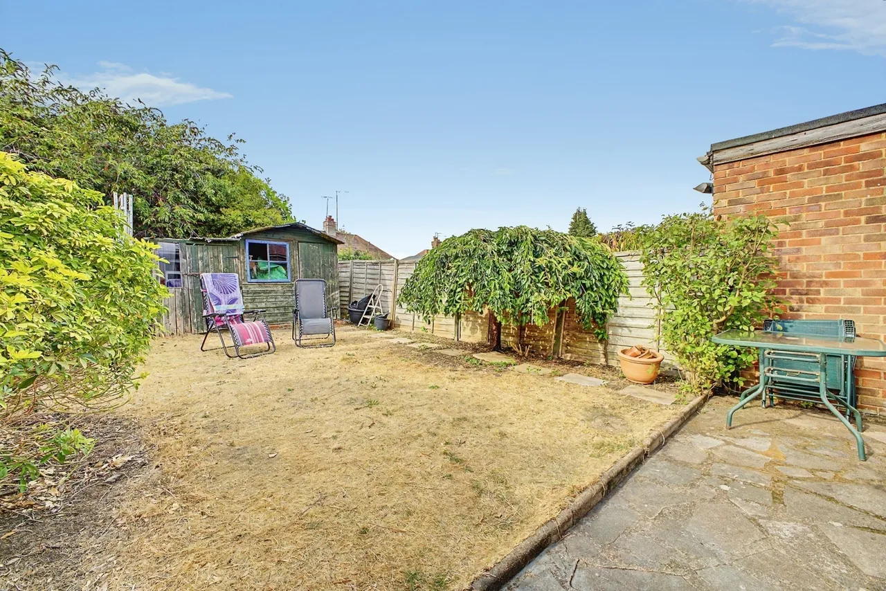 Franklin Crescent, Northampton, Northamptonshire, NN5, photo 10