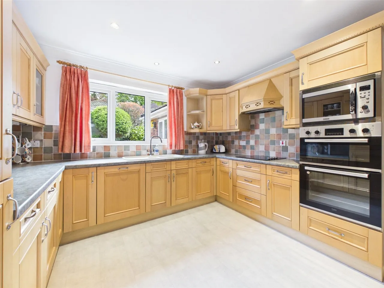 The Maples, Shipley, DE75, photo 2