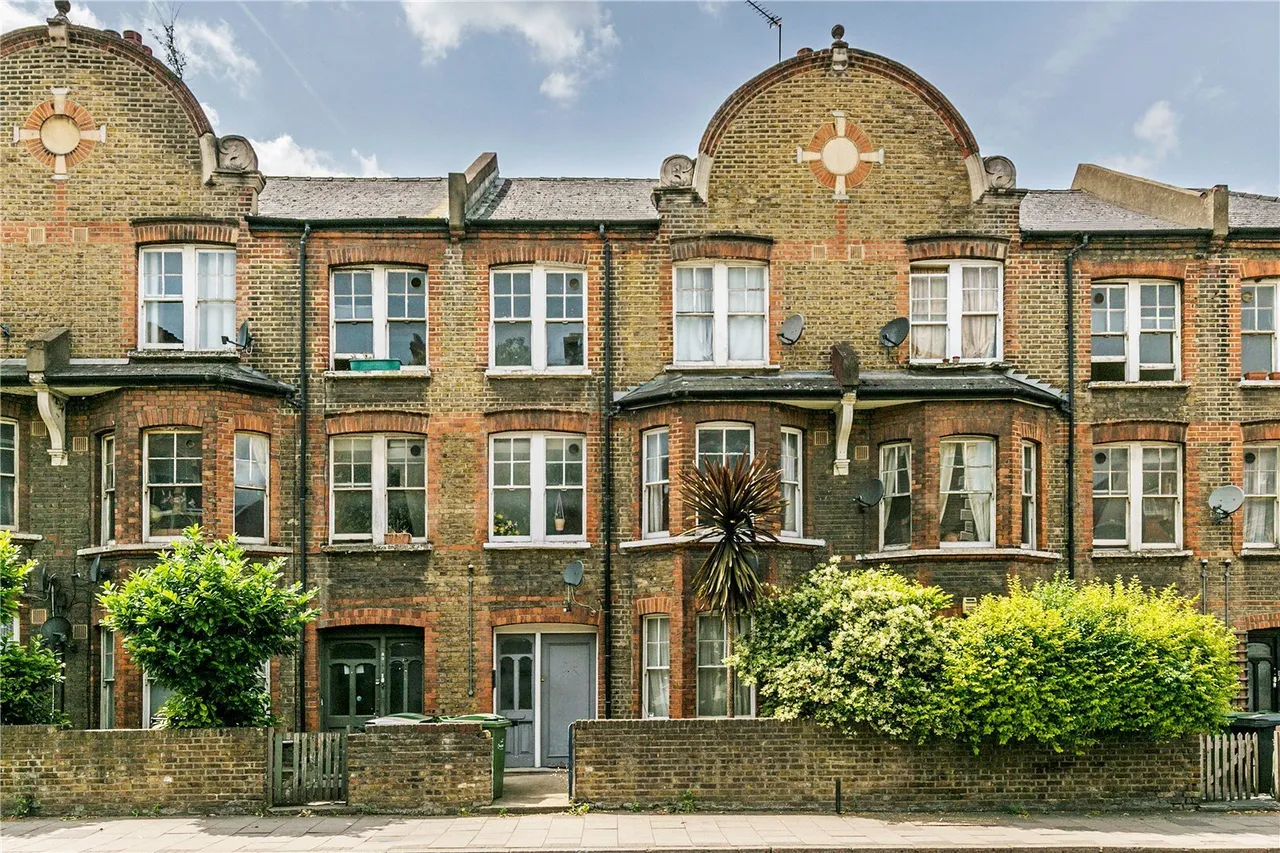 Bedford Road, Clapham, London, SW4, photo 10