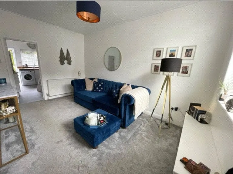 Cherry Tree Lane, Great Moor, Stockport, Cheshire, SK2, photo 2