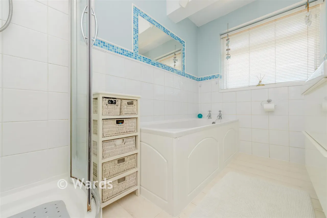 Rydal Drive, Bexleyheath, DA7, photo 11