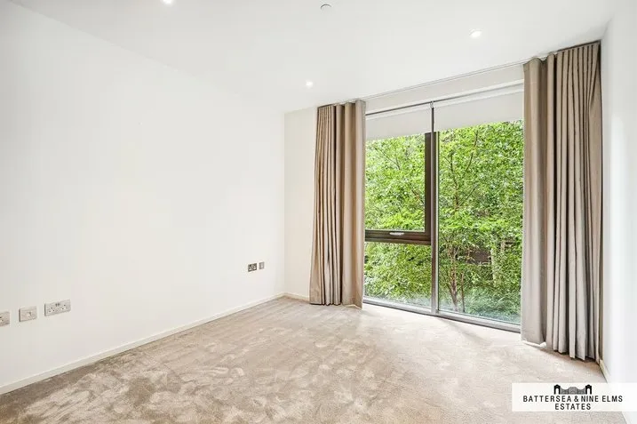Embassy Gardens, SW11, photo 15
