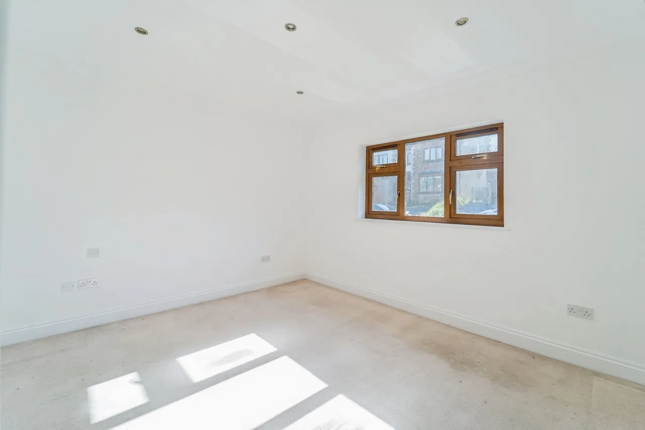 Croesyceiliog, Carmarthen, SA32, photo 10