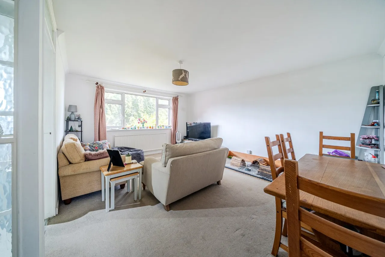 Beech Tree Drive, Badshot Lea, GU9, photo 4