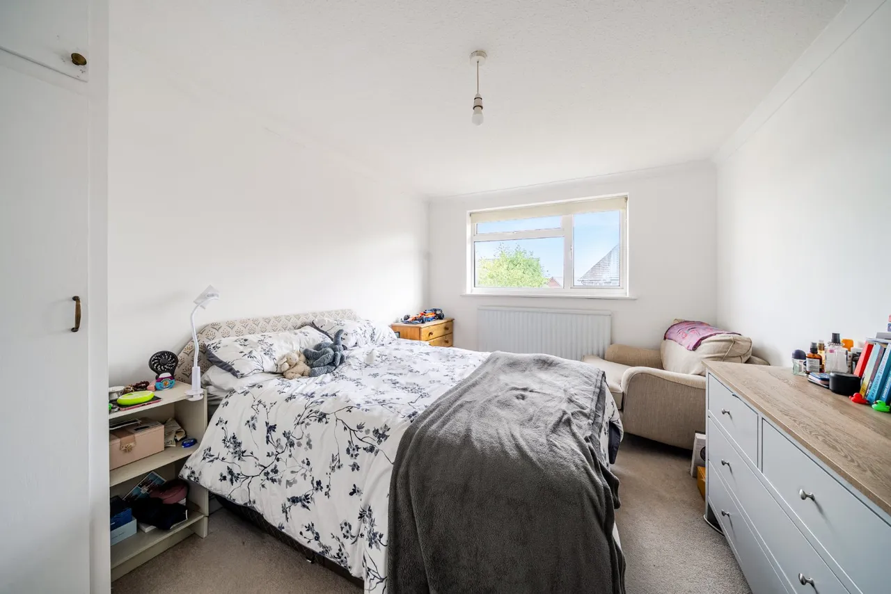 Beech Tree Drive, Badshot Lea, GU9, photo 5
