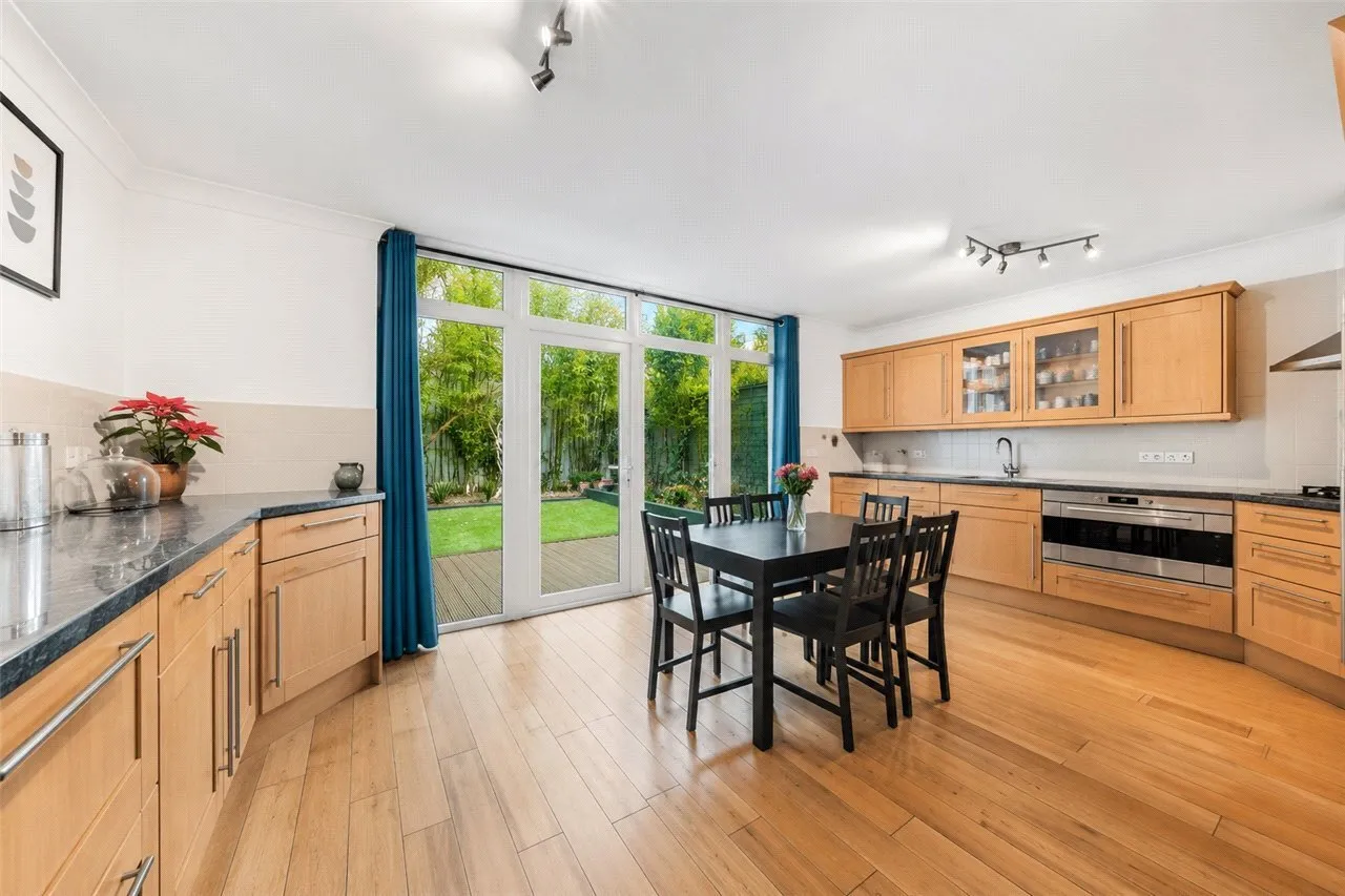 Hawtrey Road, Primrose Hill, London, NW3, photo 3
