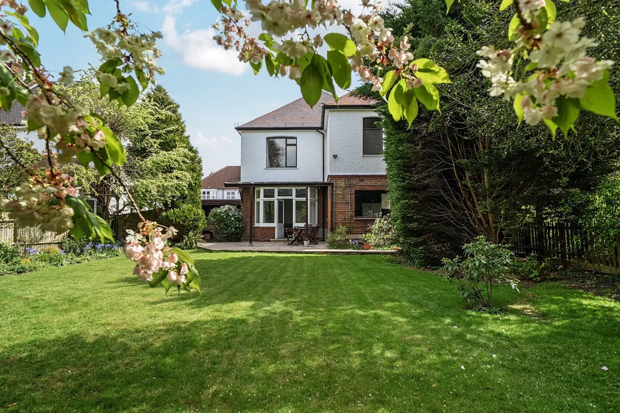 Wendover Road, BR2, photo 35