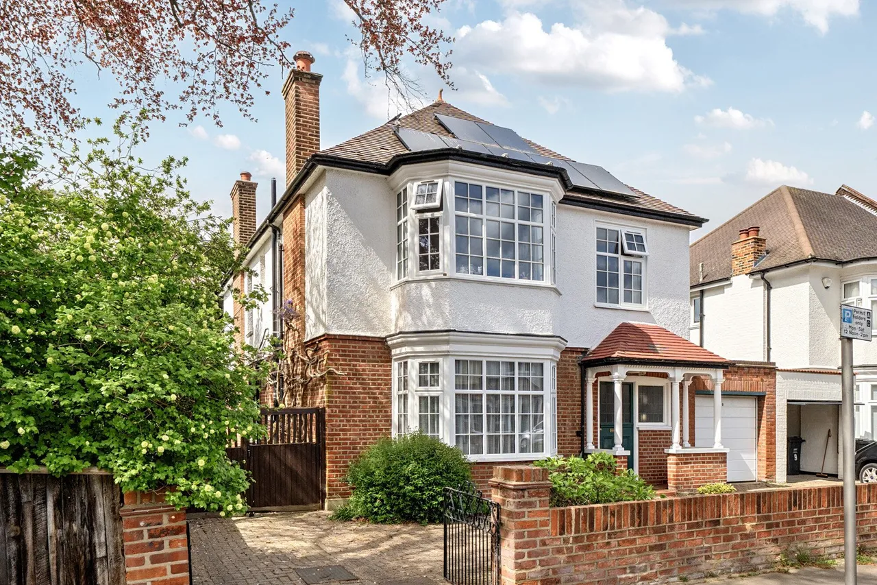 Wendover Road, BR2, photo 39