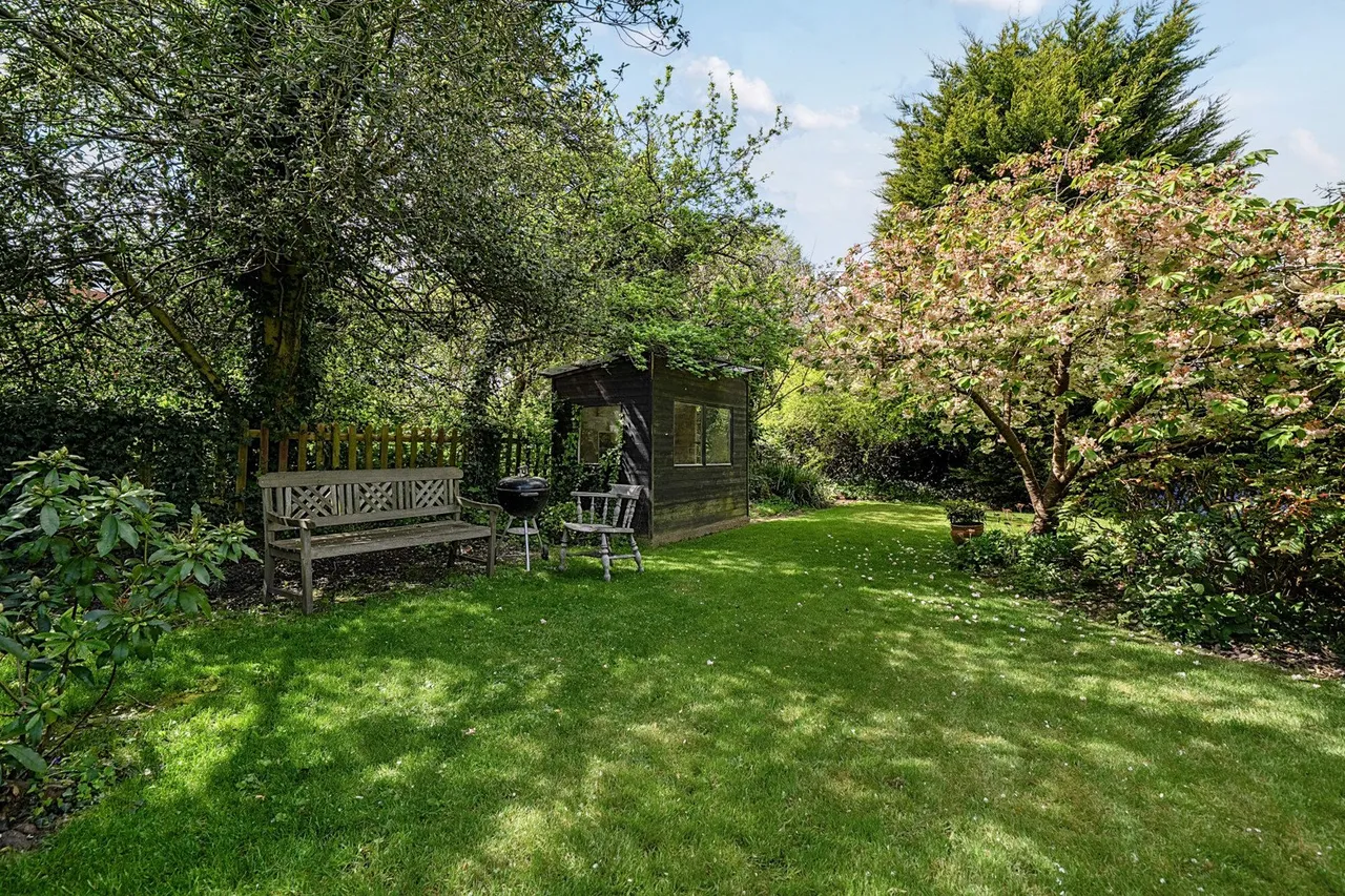 Wendover Road, BR2, photo 11