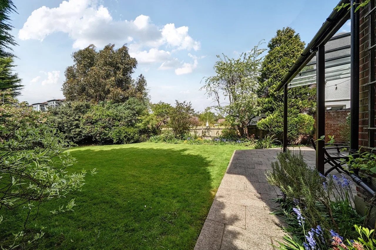 Wendover Road, BR2, photo 36