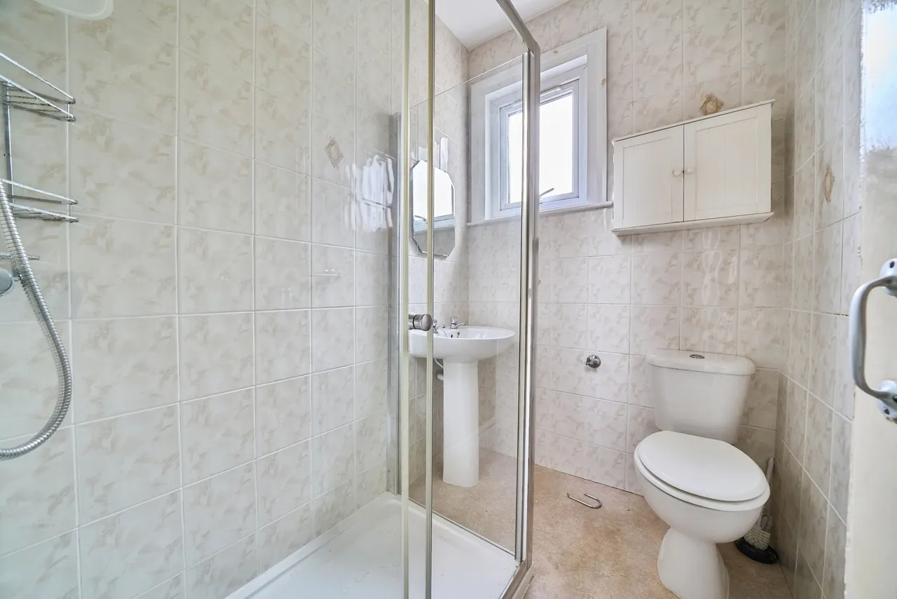 Cranmer Road, London, E7, photo 21